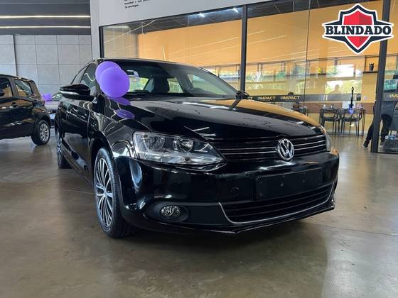 VOLKSWAGEN JETTA 2.0 TSI HIGHLINE 211CV GASOLINA 4P TIPTRONIC